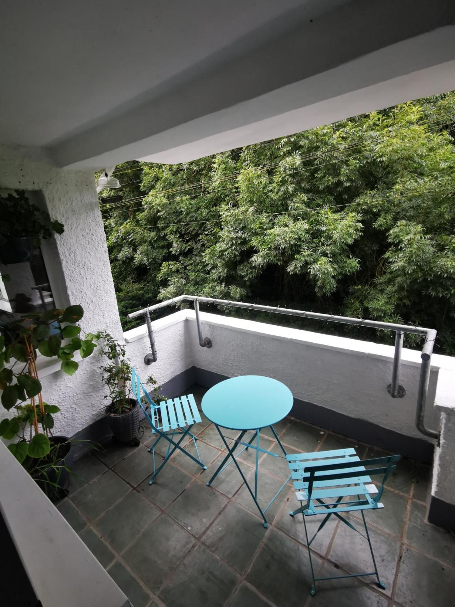 Entire 1 Bed Spacious Apartment, Private Balcony & Study Room Near City Whitehouse  Екстериор снимка